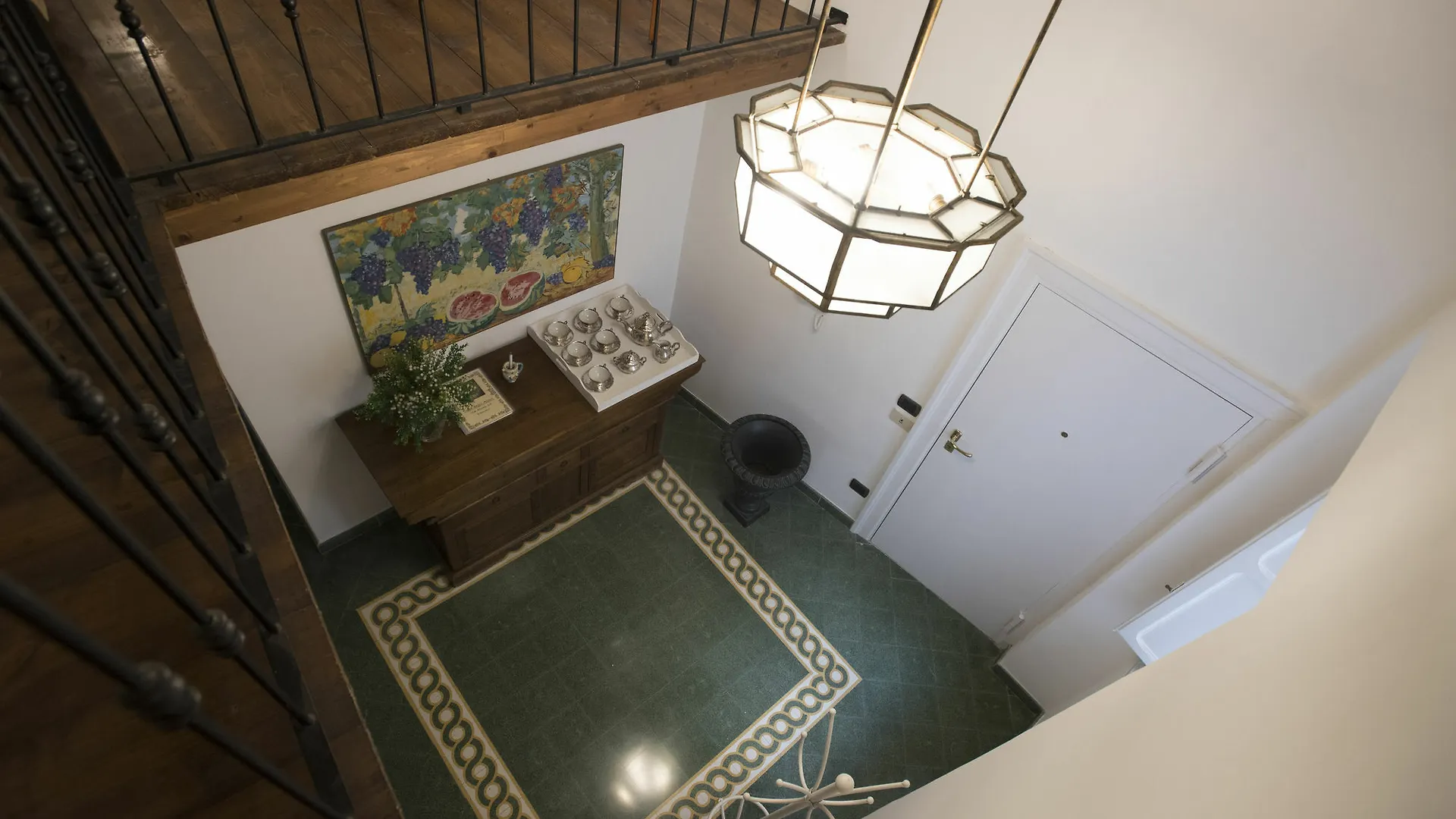 Casa Degli Allori Palermo 0*,